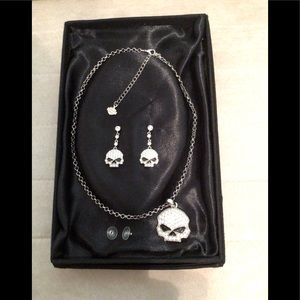 Harley-Davidson Willie G Skull Necklace and Earrings Set